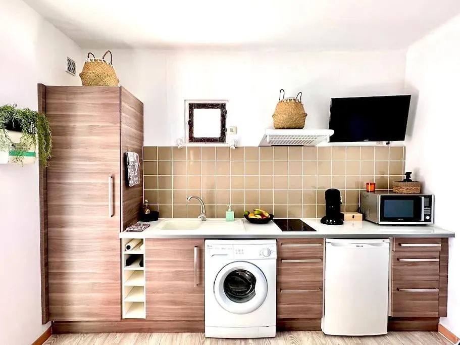 Le Coin De Mer 2, Bord De Mer, Plage 30M, Cosy, Clim, Wifi, 4 Personnes Fos-sur-Mer Apartment