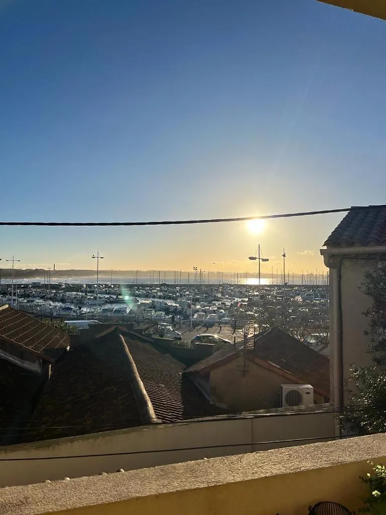 Le Coin De Mer 2, Bord De Mer, Plage 30M, Cosy, Clim, Wifi, 4 Personnes Fos-sur-Mer Apartment