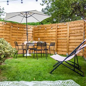 Hébergement de vacances Studio/t2 Au Calme Avec Jardin Et Parking, Fos-sur-Mer